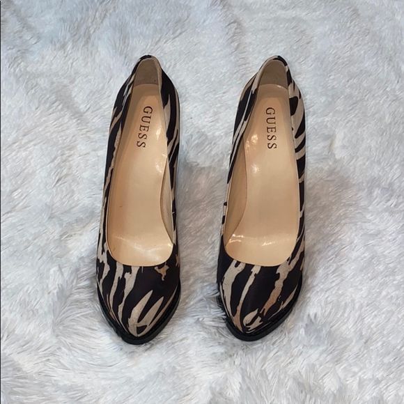 COPY - GUESS Brown/Black Zebra Platform Heels Size 7.5 - Picture 1 of 7